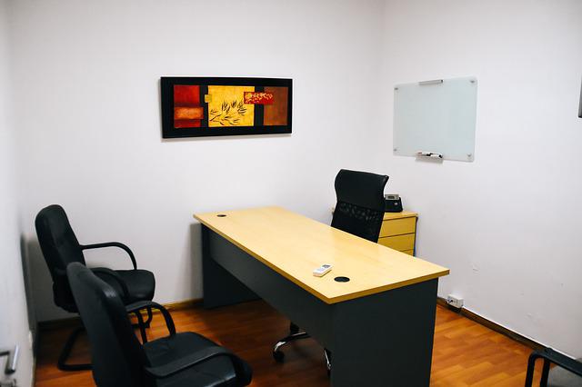 https://www.wecleannow.co.nz/wp-content/uploads/2022/07/small-office-g74fba88f3_640.jpg